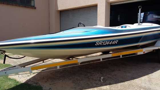 Raven Speedboat for sale