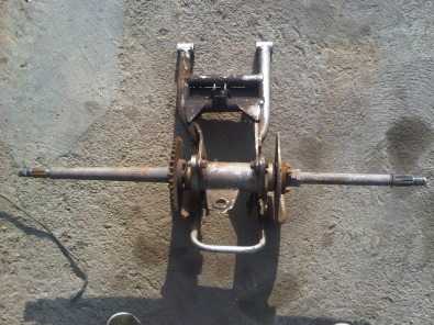 REAR AXEL 200CC R1550CLIVES BIKES