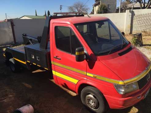 Recovery Tow truck 1998 Mercedes Benz