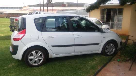 renault 2006 scenic to swop