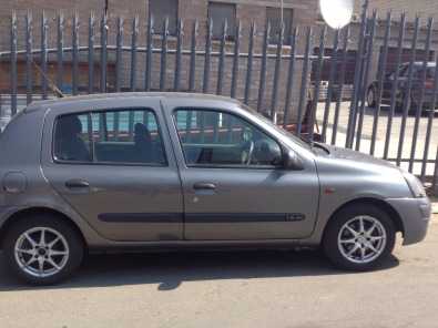 Renault Clio 1.4 16v