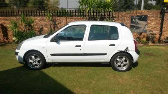 Renault Clio 1.4 - 2005 16v