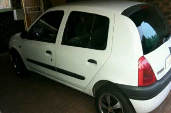 Renault clio 1.4