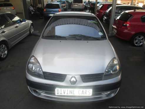 Renault Clio 1.4 Engine 2006 Model, 5Doors, Factory AC, CD Player, Central Locking, Colour Silver,
