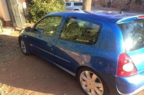 Renault Clio 2.0 Sport - 2005