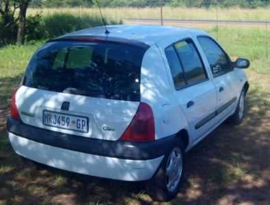 Renault Clio 2001