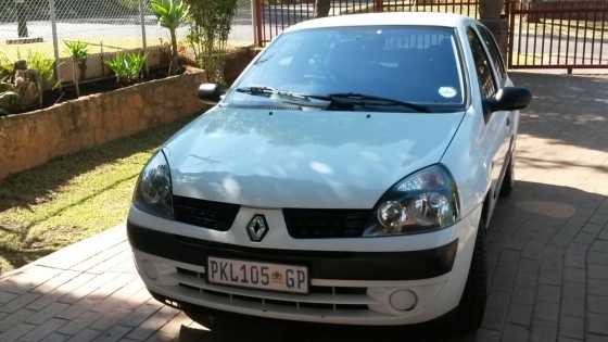 Renault Clio 2004