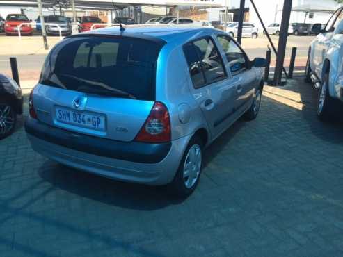 Renault clio 2005