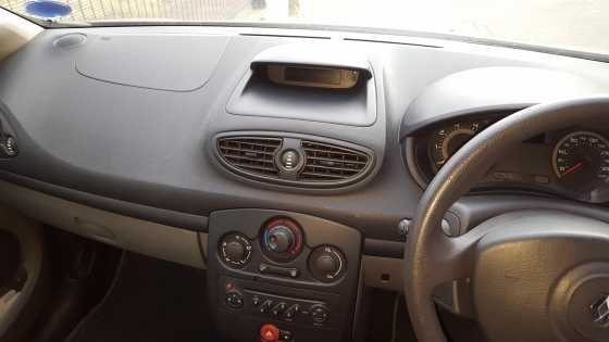 Renault clio 2006 1.6 16v