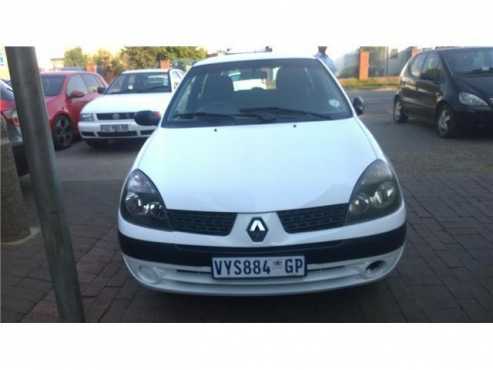 Renault Clio 2007 1.4 in good condition for R 35000.00 low km