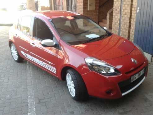 Renault Clio 3 1.6S Sport Facelift. 2011. 86000KM