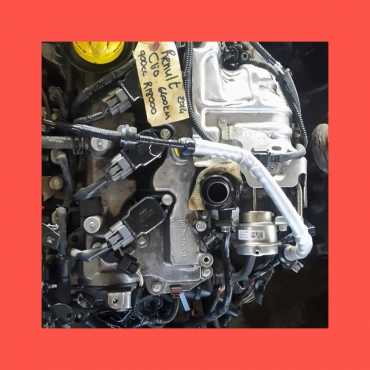 RENAULT CLIO 4 ENGINE 900 CC TURBO WITH 6300KM ON R12000 (PRICE REDUCED)