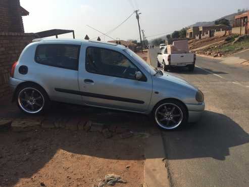 Renault Clio for Sale