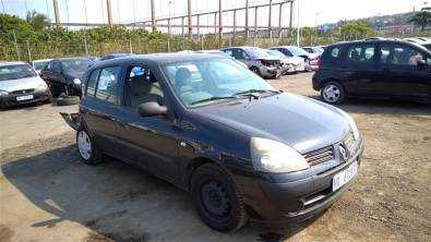 RENAULT CLIO I,II AND III SPARE PARTS FOR SALE