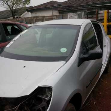 Renault Clio III for stripping