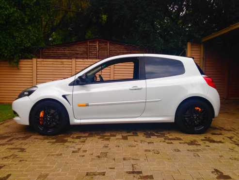 Renault clio Sport 3 2.0