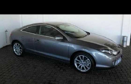 Renault Laguna Coupe 3.5 V6 Automatic