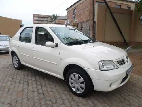 renault logan 1.6i 2009 excellent condition bargain