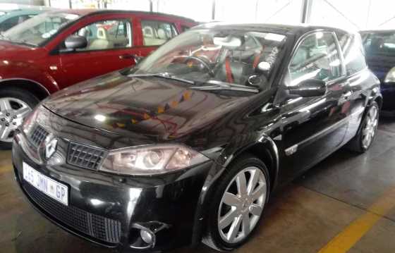 Renault Megane 2.0 T