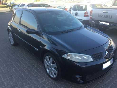 Renault Megane ii 2.0t sport