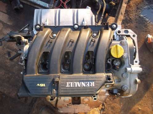 RENAULT MEGANE,SCENIC 2001 2.0 16V F4R ENGINES FOR SALE