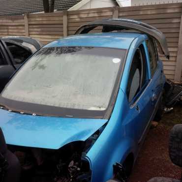 Renault Modus for stripping