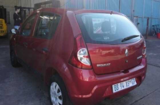 Renault sandero 2011 model