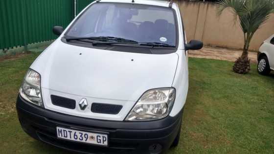 Renault Scenic 1.4 RT, 160 000km, fsh, small but very comfort car and very light on fuel and very we