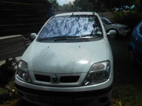 RENAULT SCENIC 1.6 EXP 2000 for sale