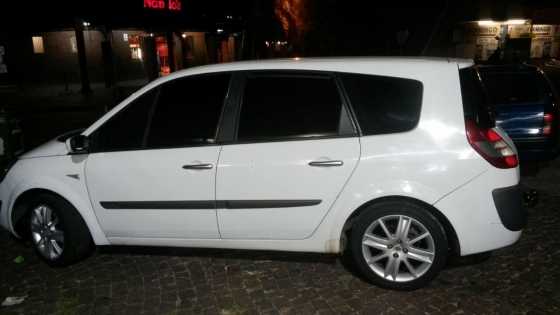 renault scenic 2  R 50000