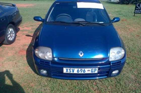 Renualt Clio 2ltr 16 valve, 2002 model