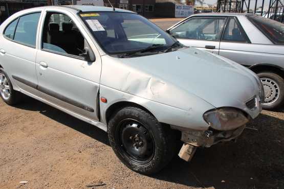 Renualt Megane Classic Stripping for spares