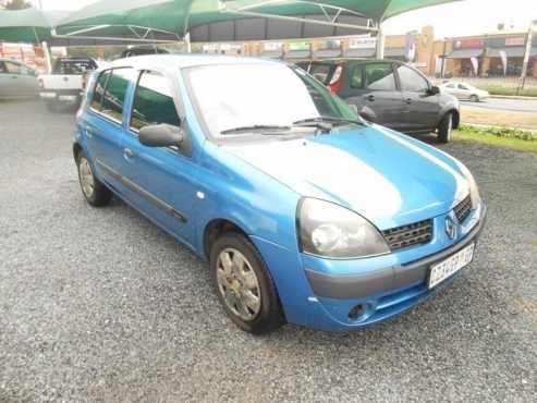 renult clio 2003