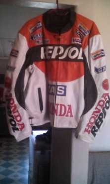 Repsol baadjie te Koop