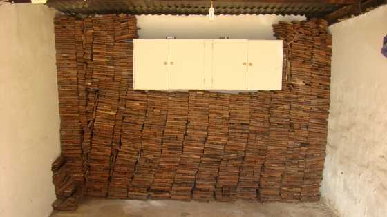 Rhodesian Teak wooden floor blocks