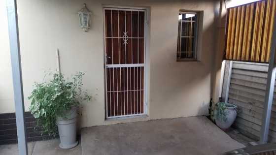 Rietfontein Garden flat