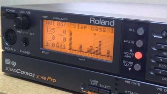 ROLAND SC-88 Sound Module