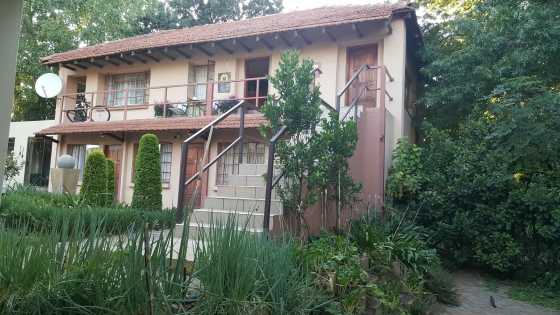 ROOM AVAILABLE, EQUESTRIA, PRETORIA EAST