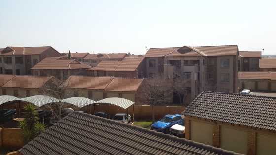 Room available in Stone ridge Monavoni Centurion