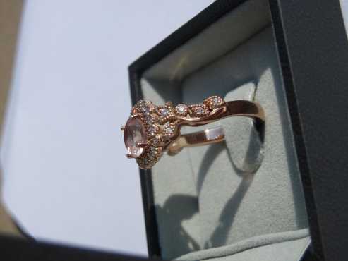 Rose Gold Engagement Ring with 1.24 ct Morganite stone