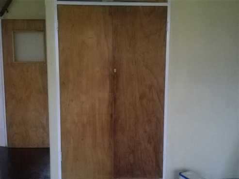 Rosettenville flat to rent