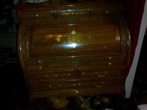 Rosewood Barreltop Bureau