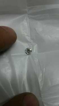 ROUND BRILLIANT DIAMOND