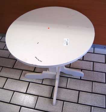 ROund Table S019404A Rosettenvillepawnshop