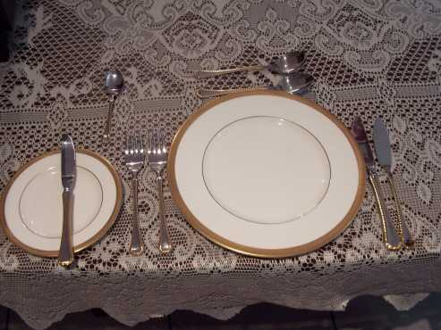 Royal Dalton Large plate and side plates