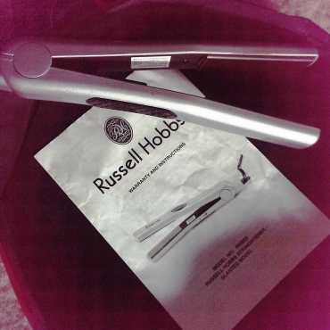 Russell Hobbs Hair Straightener - RHS02