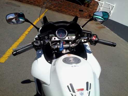 S p e c i a l    2012 Honda CB1000F.