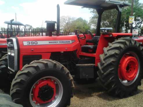 S1972 Pre-Owned Massey Ferguson 390 4x4 60.4kw TractorTrekker