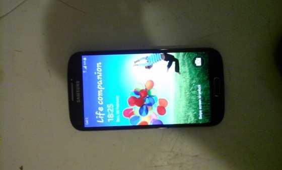 S4 in great condition 32gig original