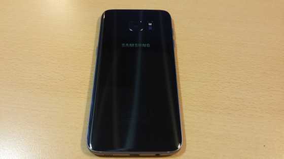 S7 edge for Sale. Boxed and in mint condition